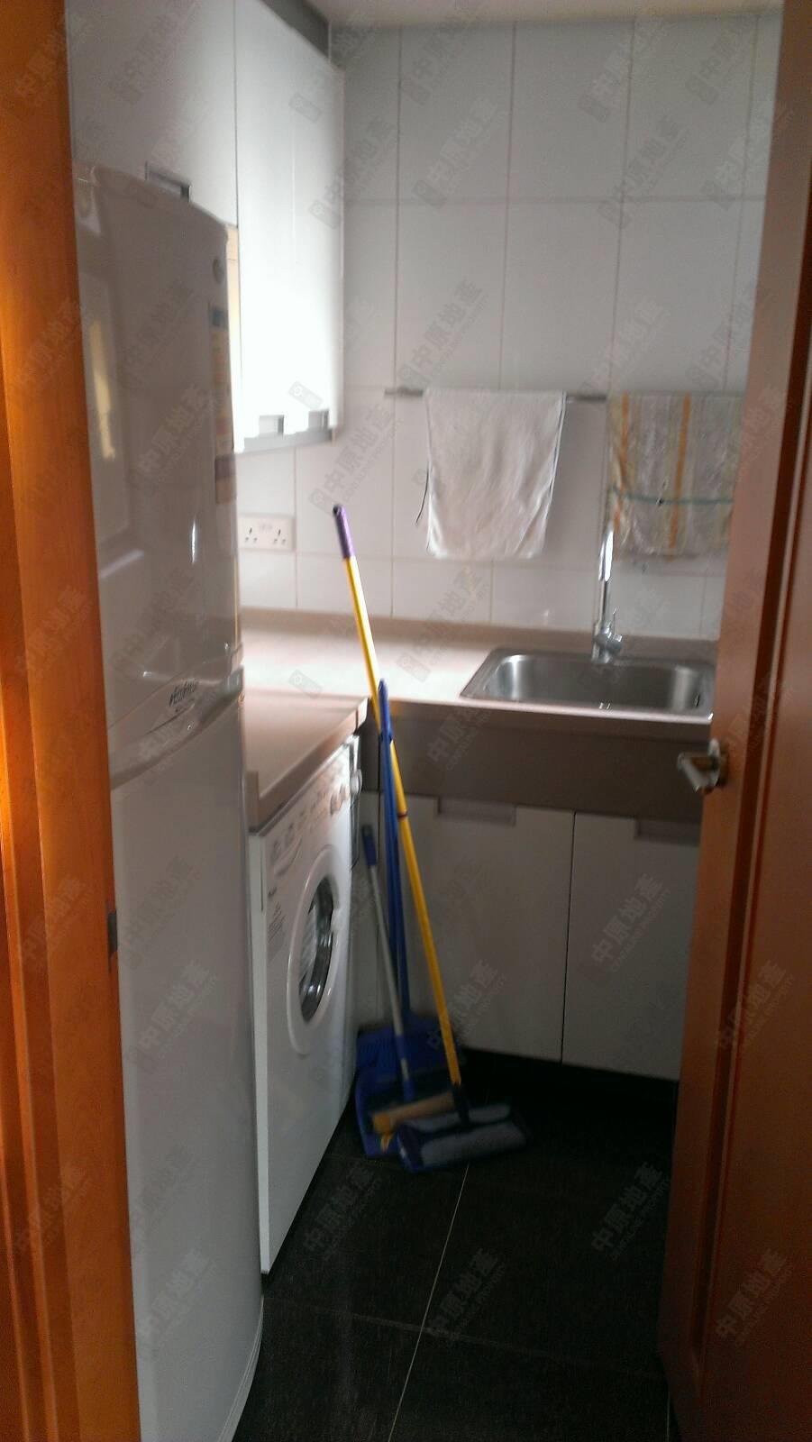 Unit Interior-Kitchen