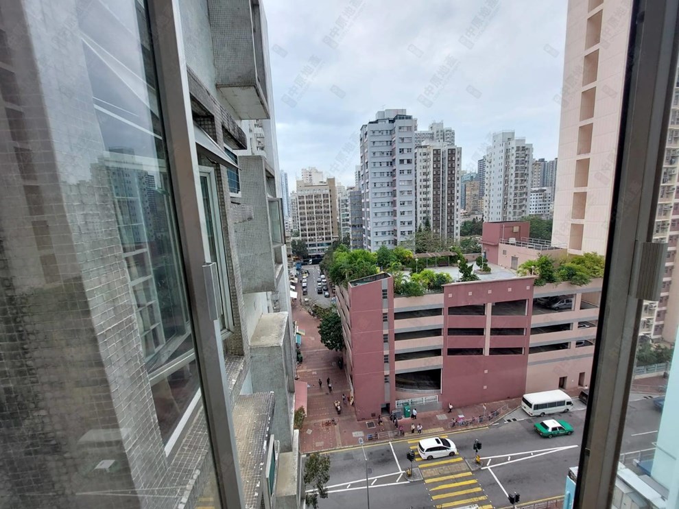 窗外景觀-由客廳