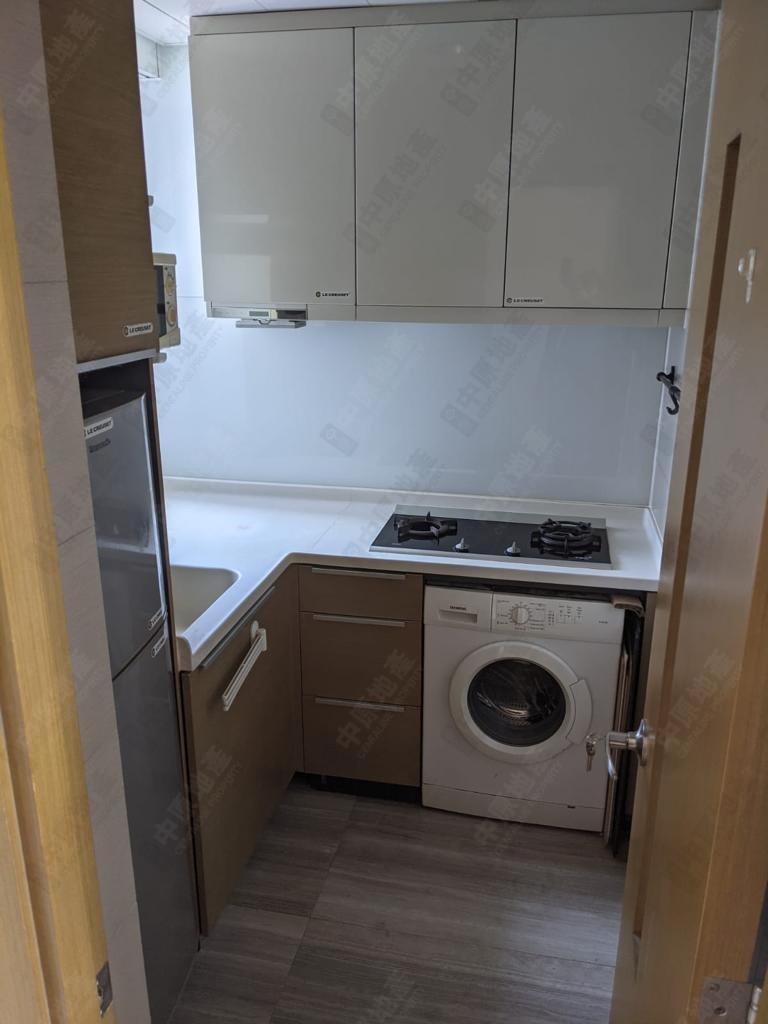 Unit Interior-Kitchen