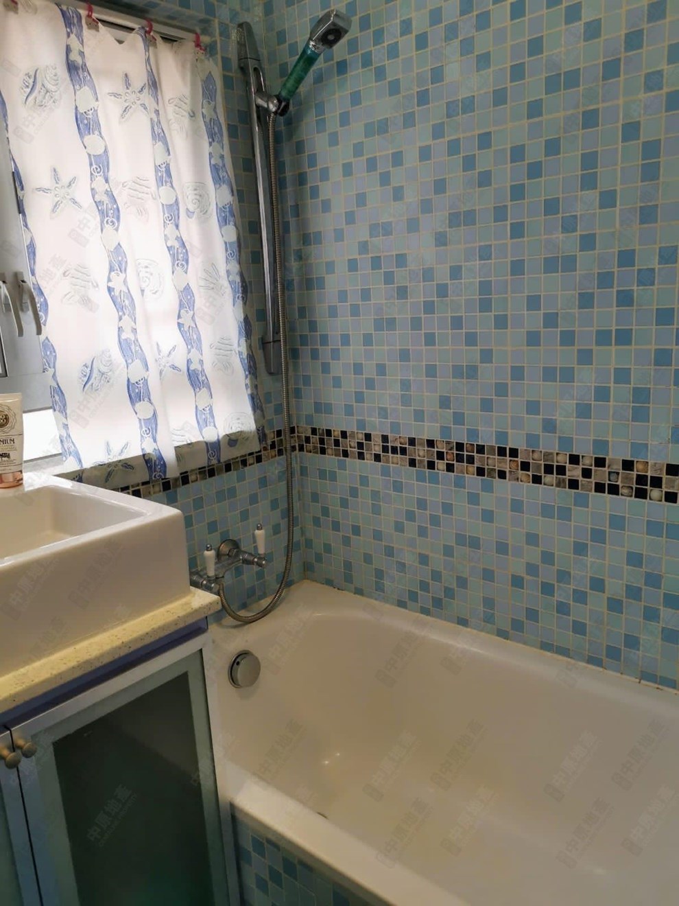 Unit Interior-Washroom
