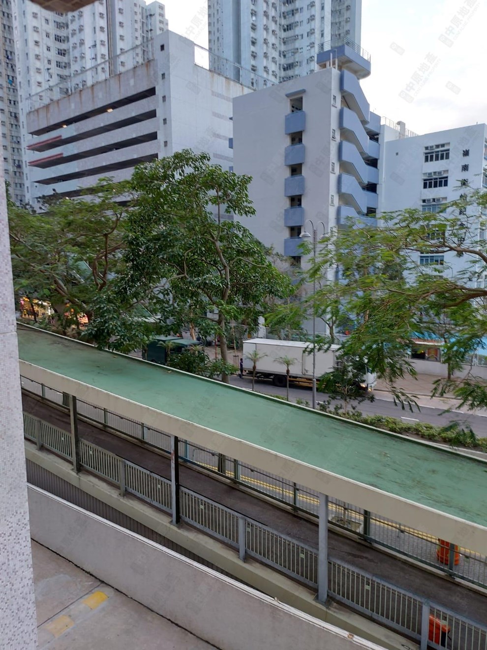 Outside View-Street View