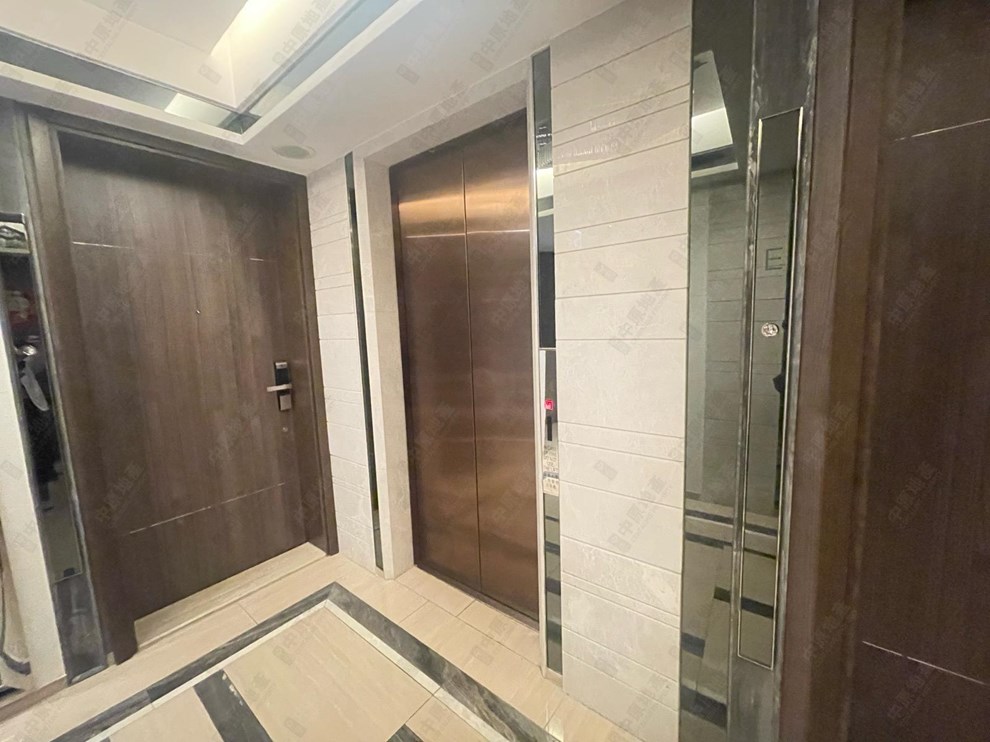 Building-Elevator