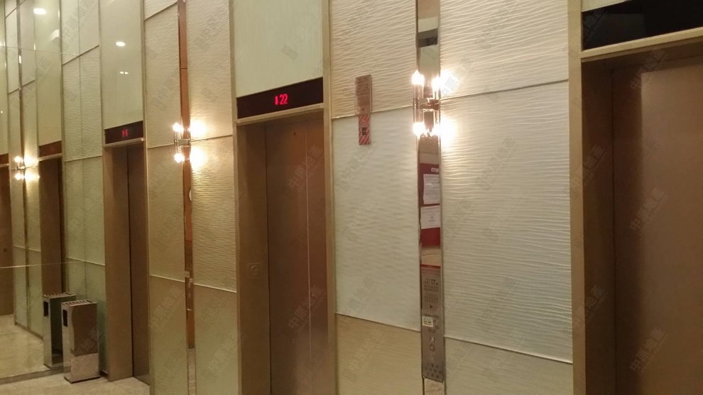 Building-Lobby