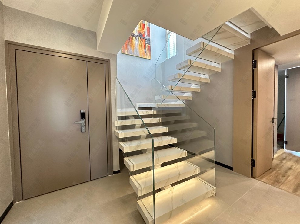 Unit Interior-Internal Staircase