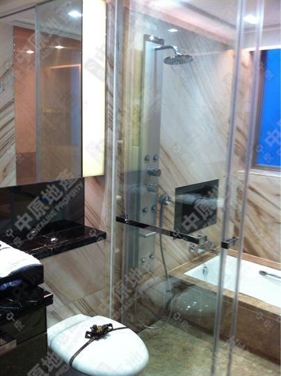 Unit Interior-Bathroom