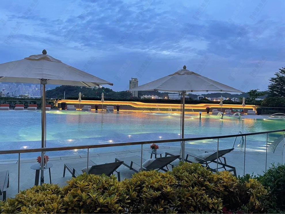 Club House/Facility-Swimming Pool