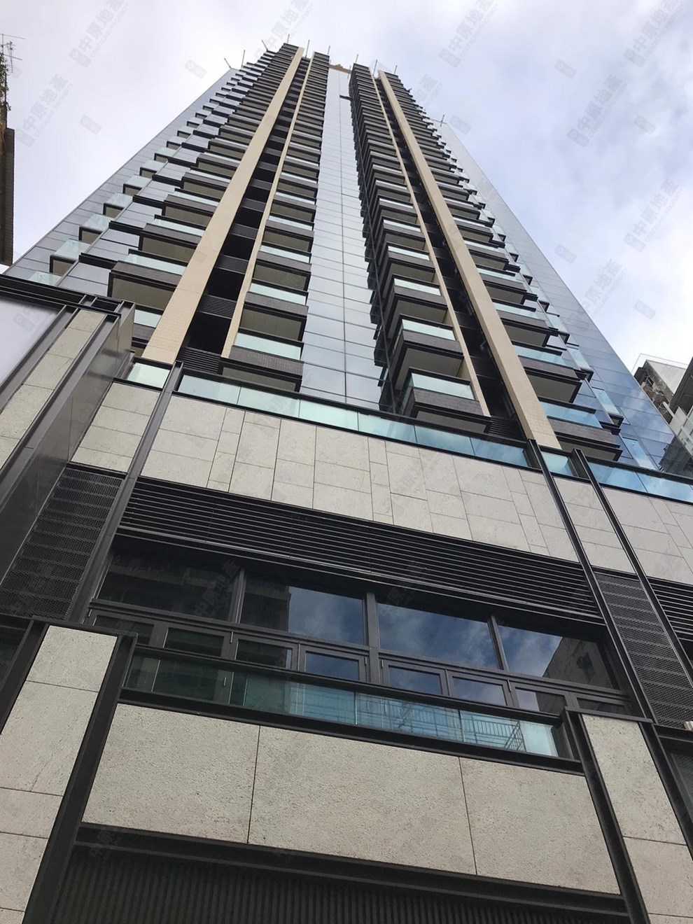 Building-Outlook