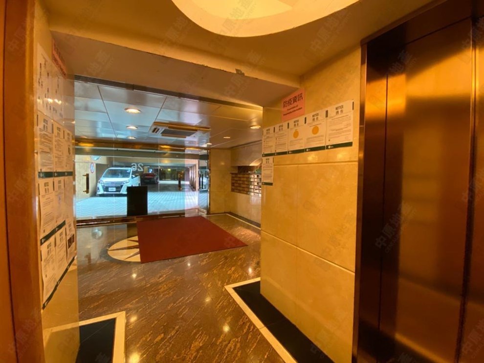 Building-Lobby