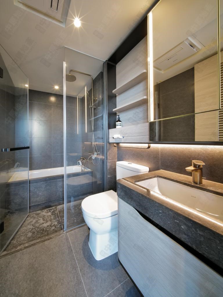Unit Interior-Bathroom