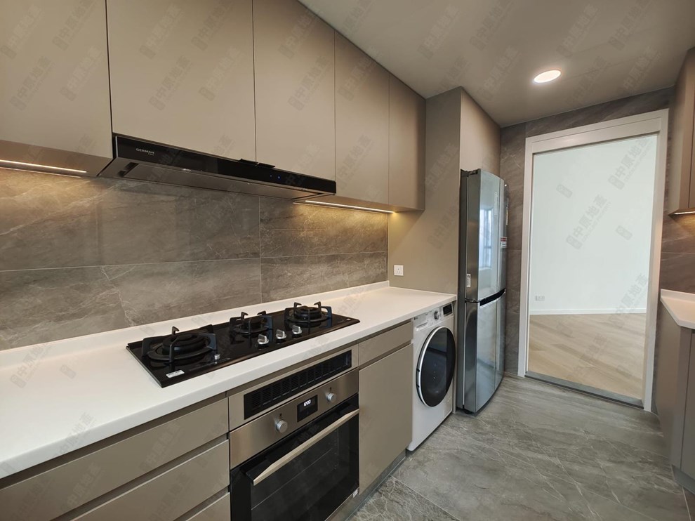 Unit Interior-Kitchen
