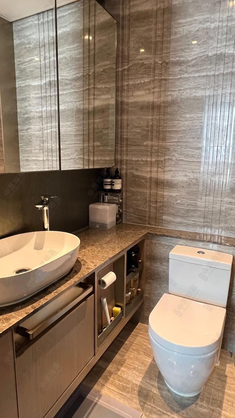Unit Interior-Bathroom