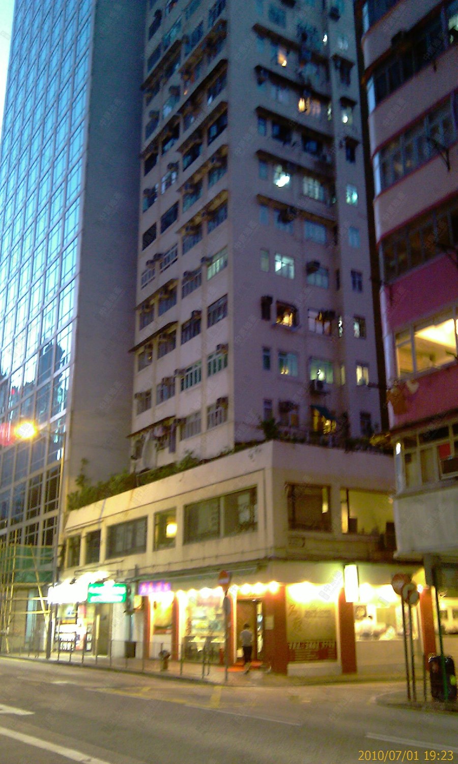 嘉佑大廈, 相片