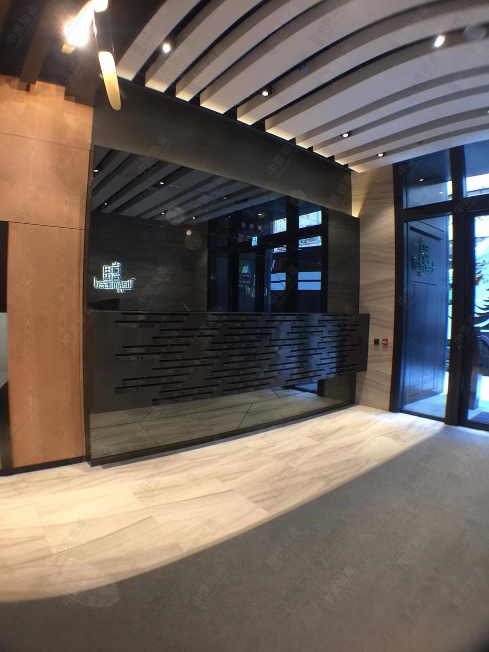 Building-Lobby