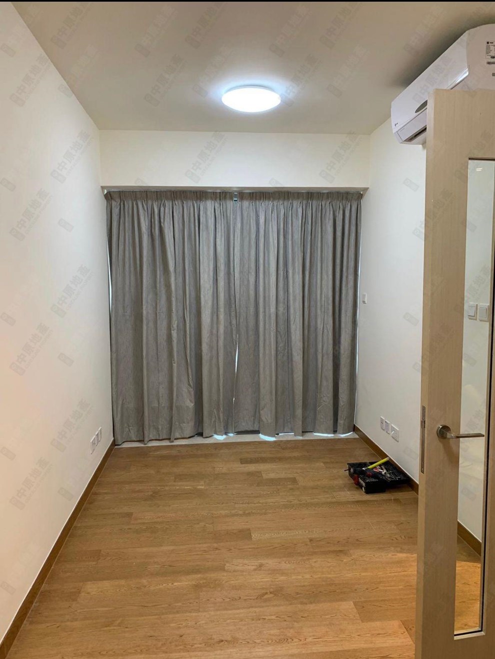 Unit Interior-Dining Room