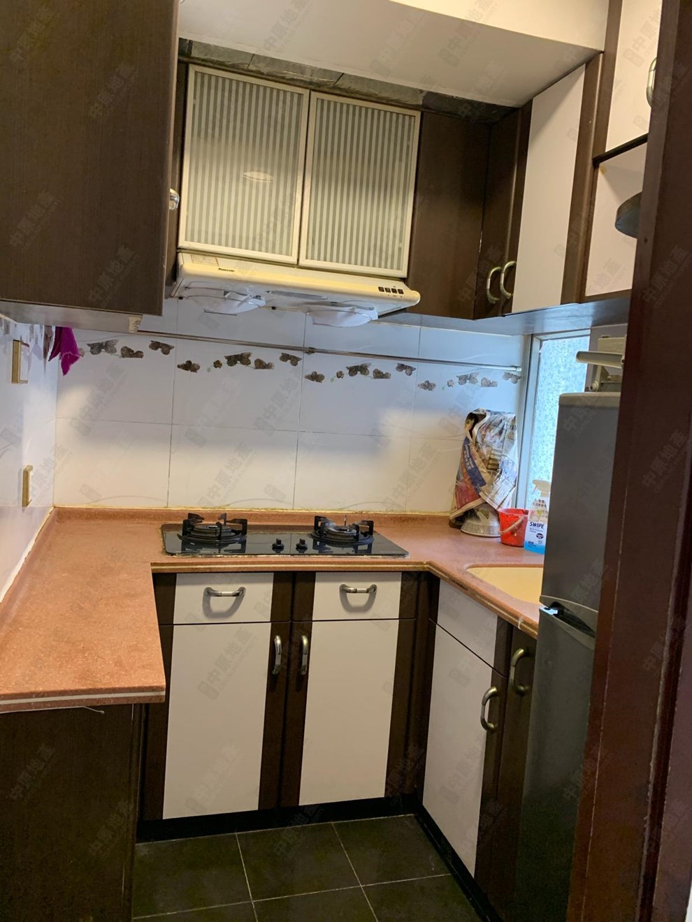 Unit Interior-Kitchen