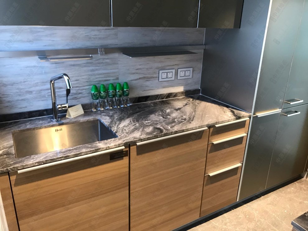 Unit Interior-Kitchen