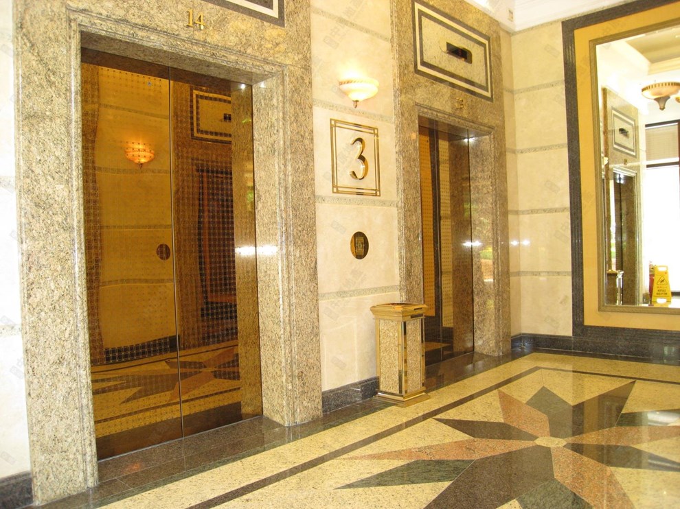 Building-Lobby