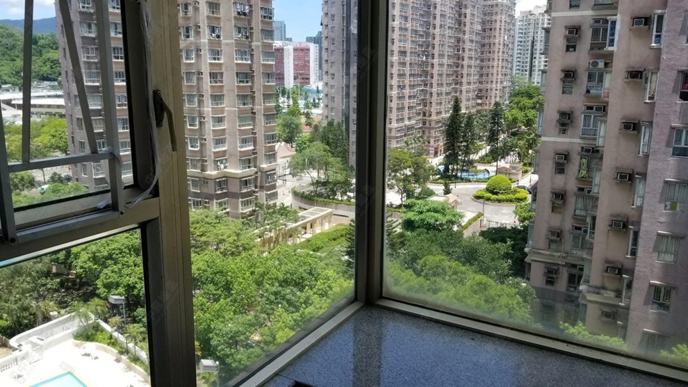 窗外景觀-由睡房