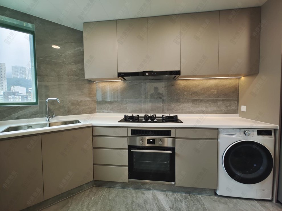 Unit Interior-Kitchen