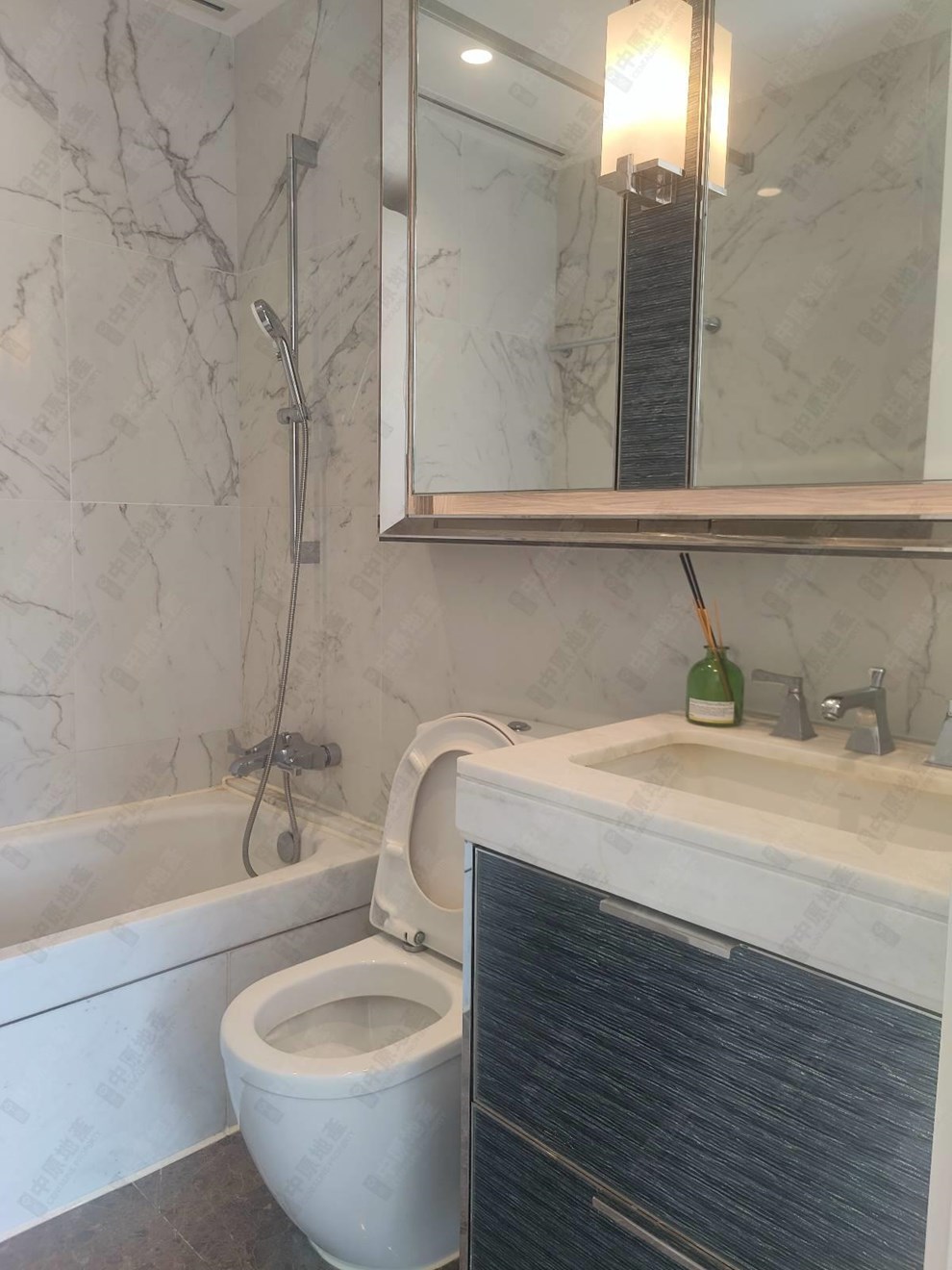 Unit Interior-Bathroom