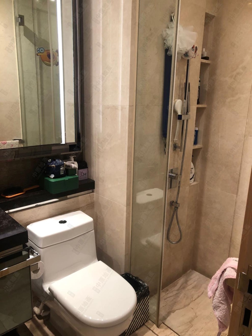 Unit Interior-Washroom