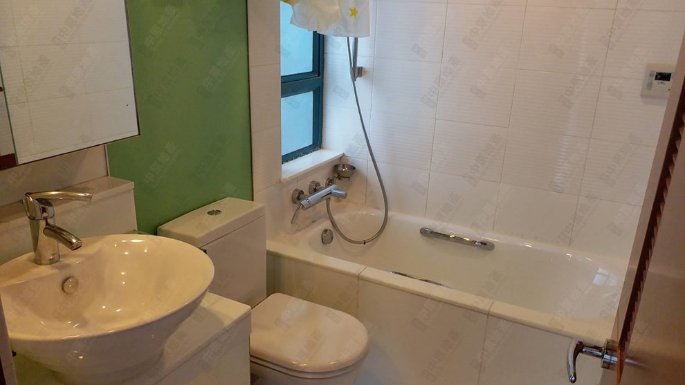 Unit Interior-Bathroom