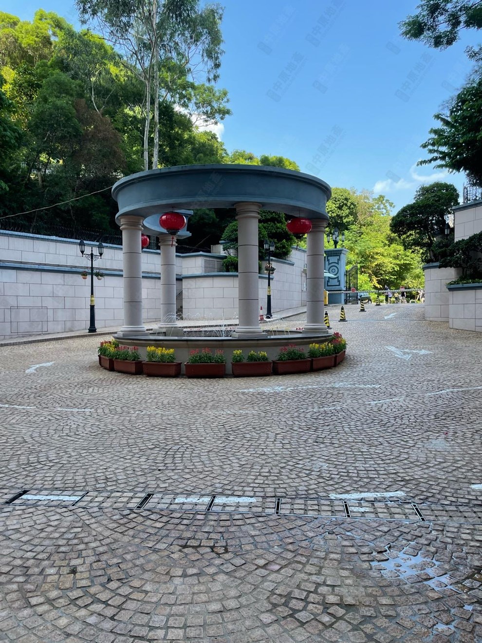 Estate-Entrance