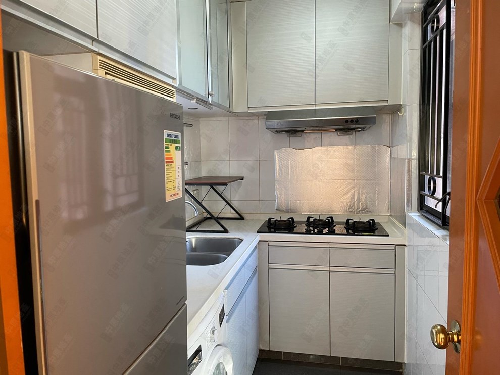 Unit Interior-Kitchen
