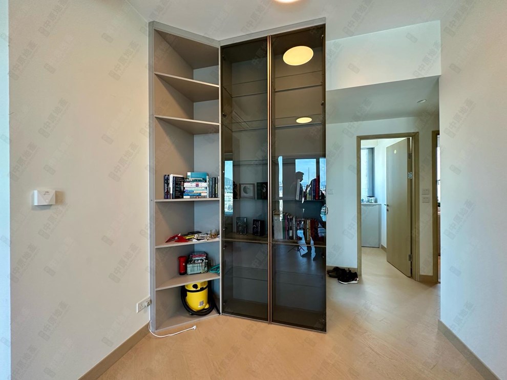 Unit Interior-Dining Room
