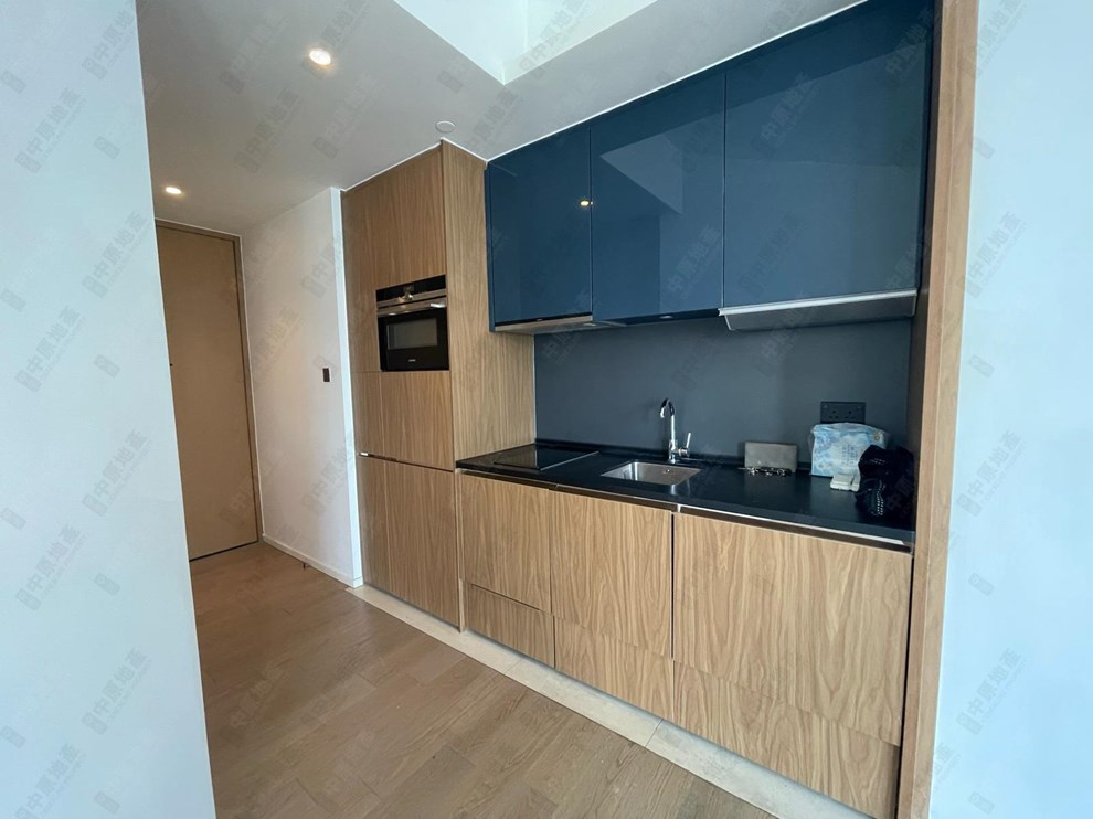 Unit Interior-Kitchen
