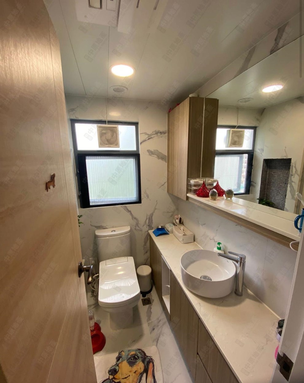 Unit Interior-Bathroom