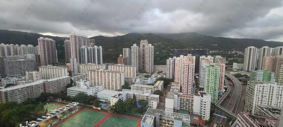 窗外景觀-由睡房