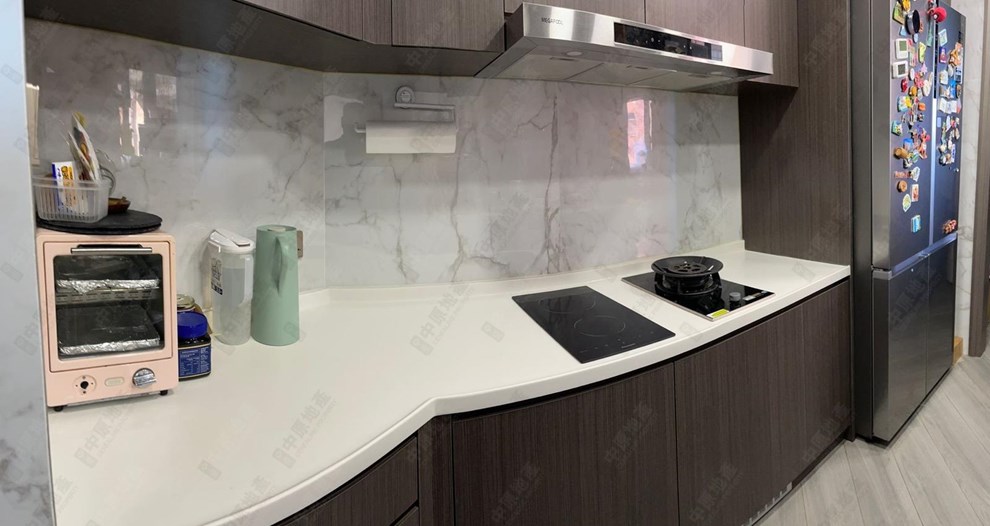 Unit Interior-Kitchen