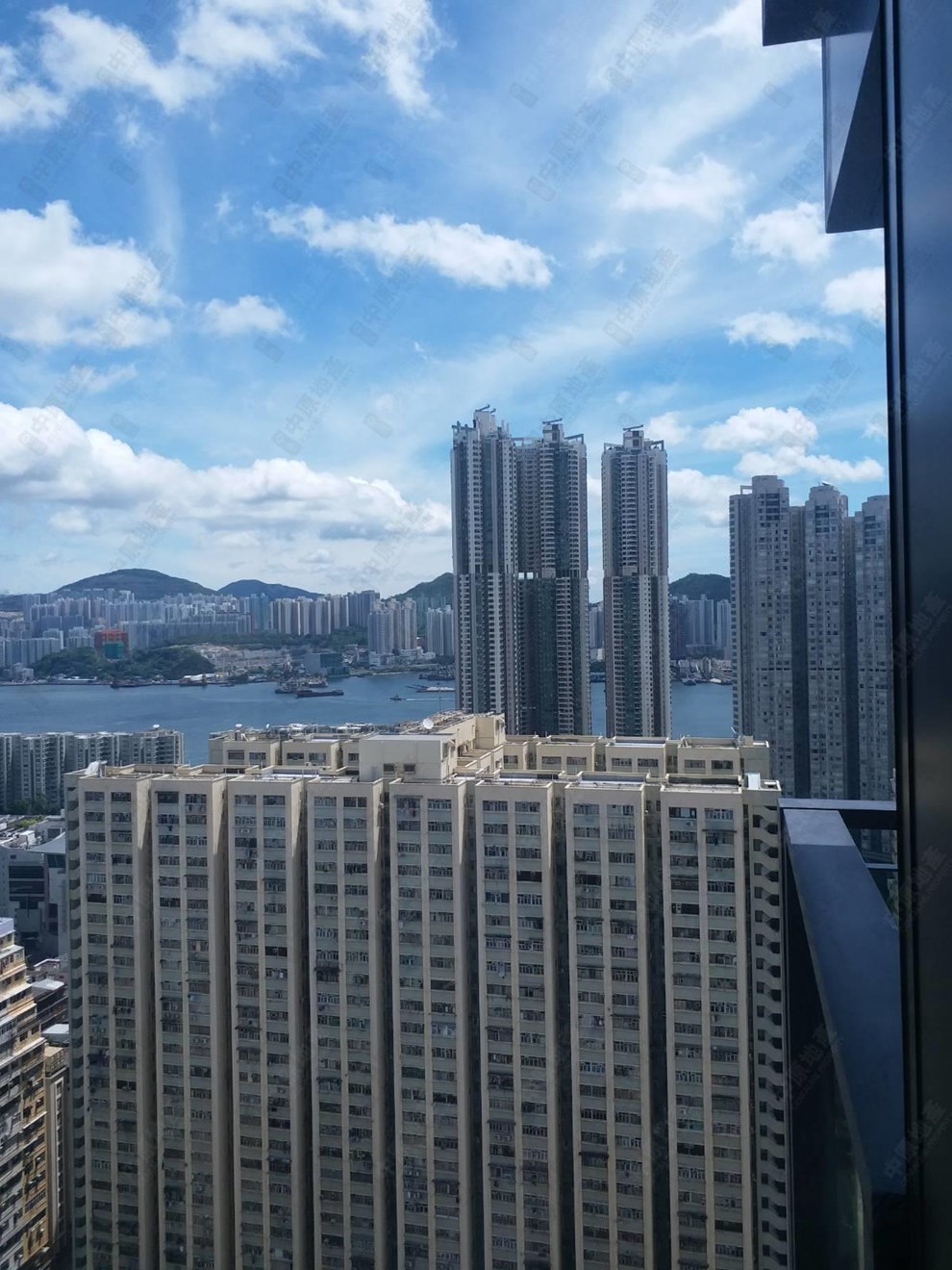 窗外景观-由睡房