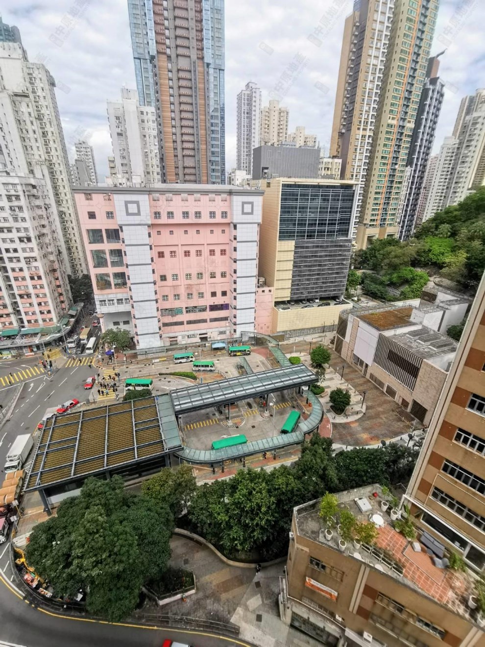 窗外景觀-由睡房