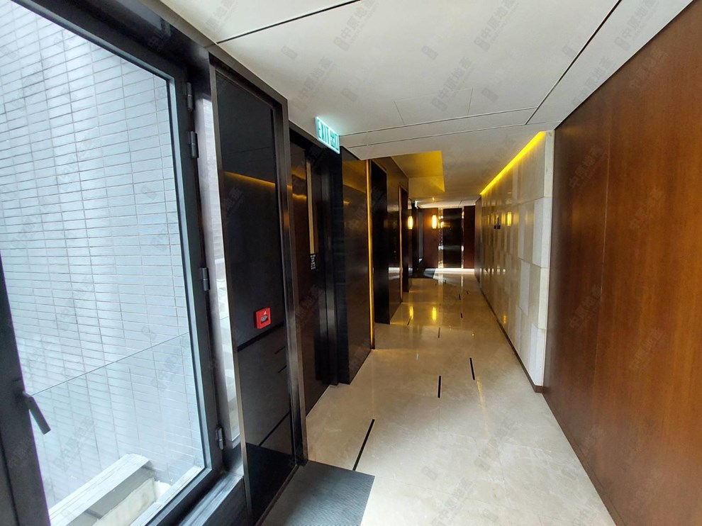 Building-Corridor