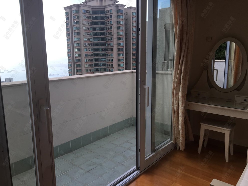 Unit Exterior-Balcony