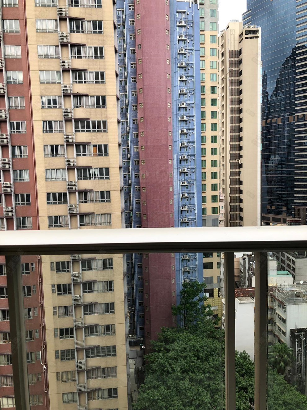 窗外景觀-由睡房