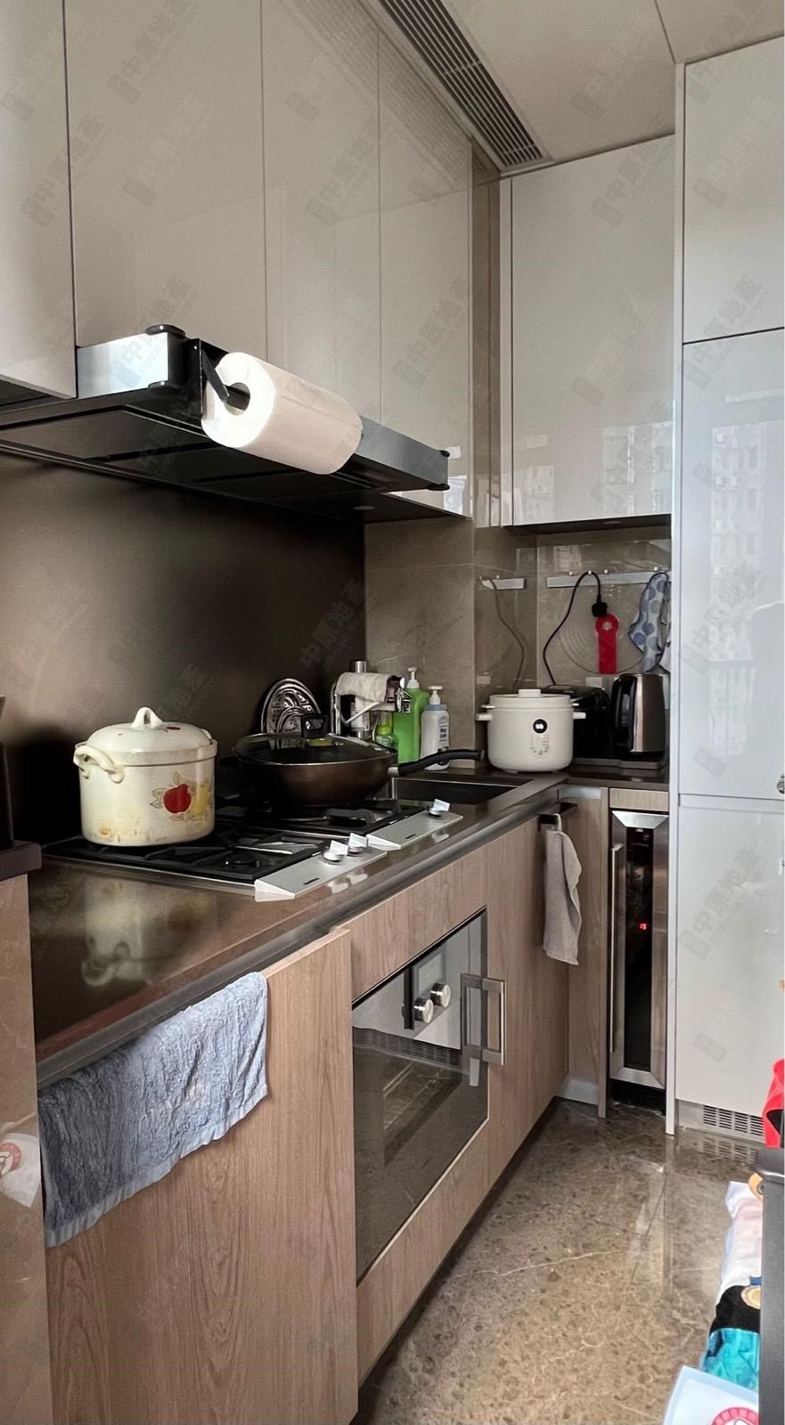 Unit Interior-Kitchen