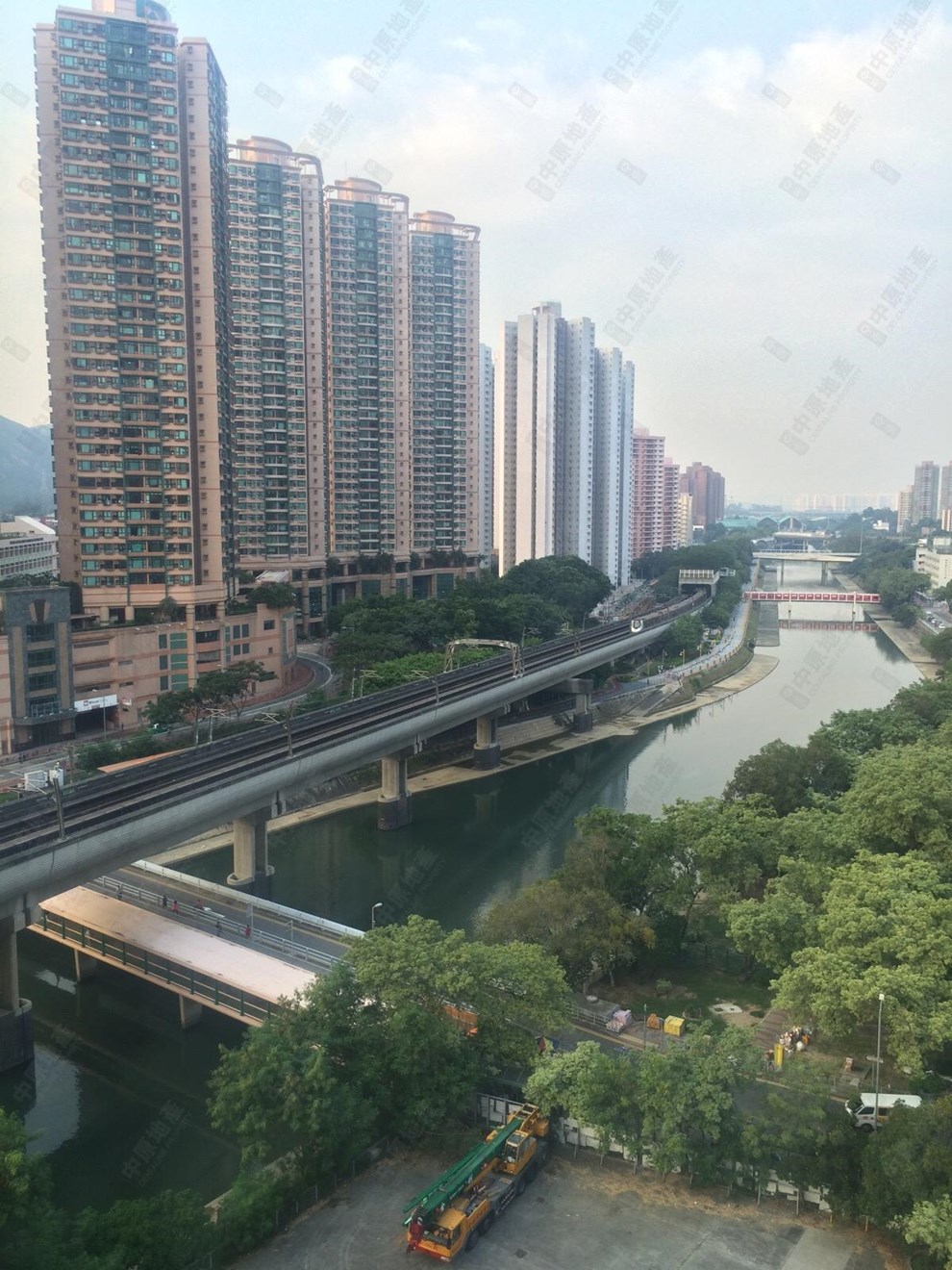 Outside View-Open View