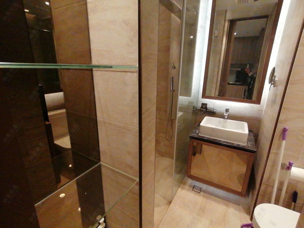 Unit Interior-Washroom