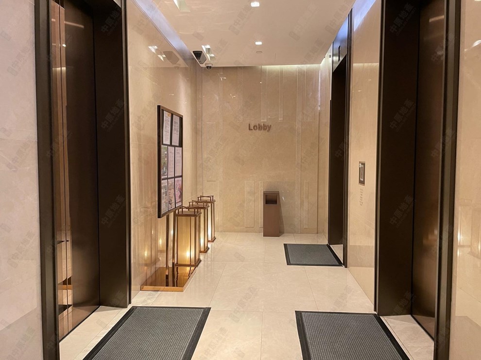 Building-Elevator