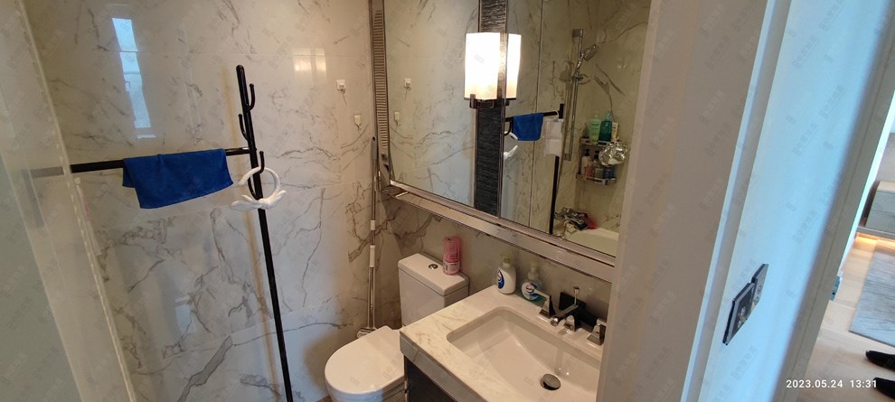 Unit Interior-Bathroom