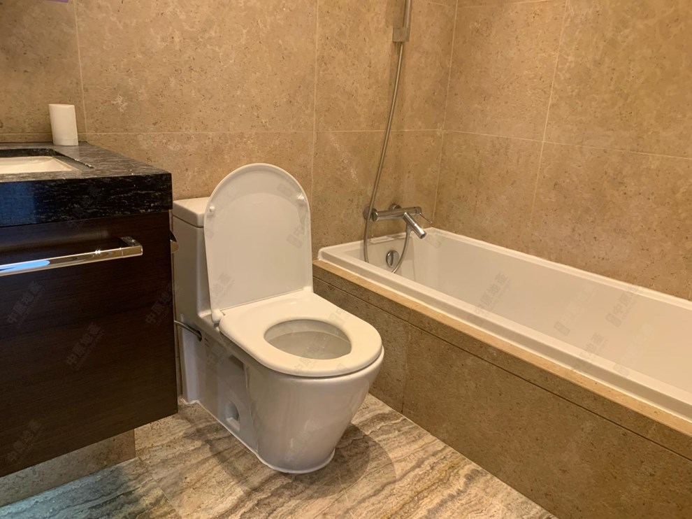 Unit Interior-Bathroom