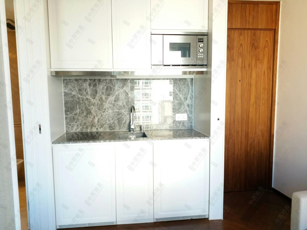 Unit Interior-Kitchen