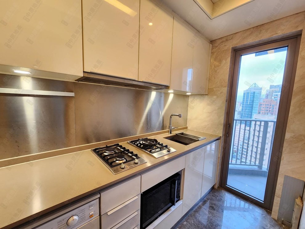 Unit Interior-Kitchen