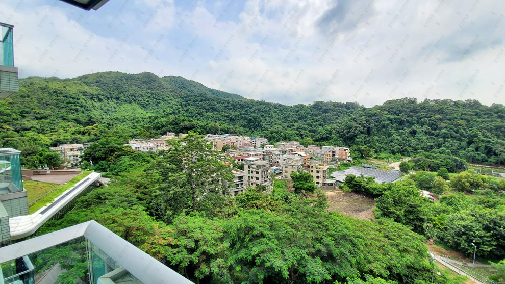 Outside View-Open View