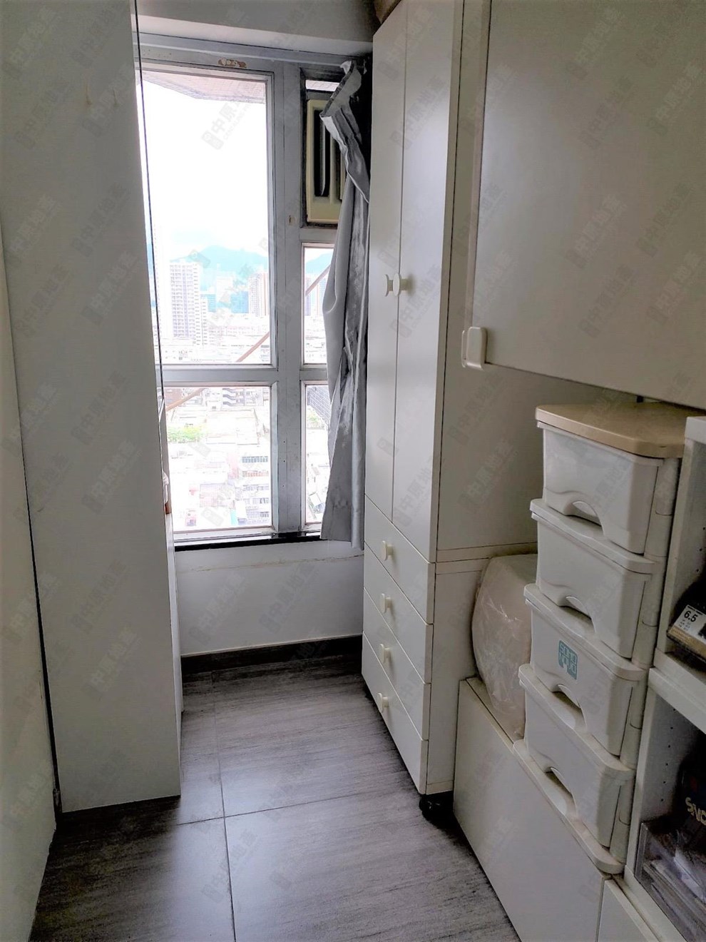 Unit Interior-Utility Room