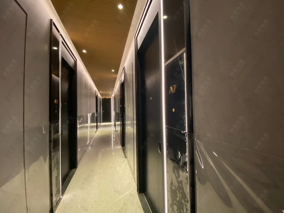 Building-Elevator