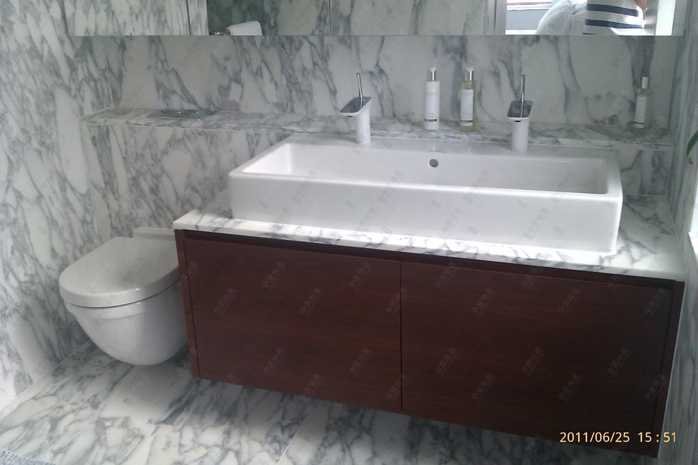 Unit Interior-Master Bathroom